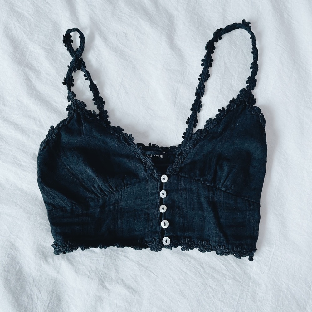 pacsun black flower tank top